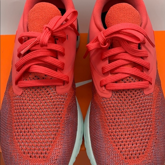 NIKE ODYSSEY REACT 2 FLYKNIT WMNS - Picture 6 of 16